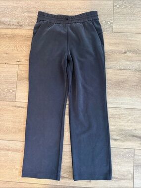 Lululemon Softstreme HR Pant Size 6 Black, like new!!